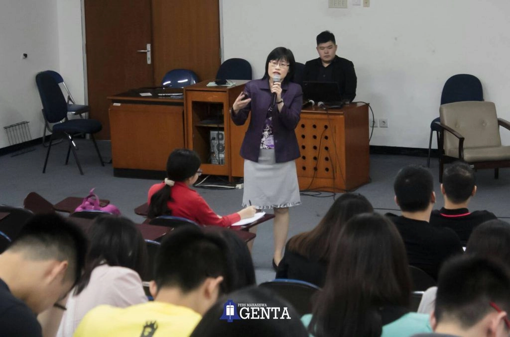 Accounting Talk: Menyelami Pasar Ekonomi Internasional