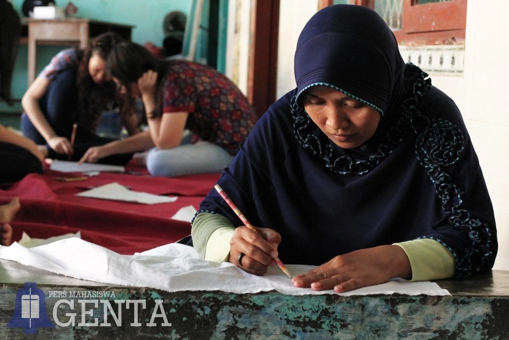 Belajar Seni Bersama Warga