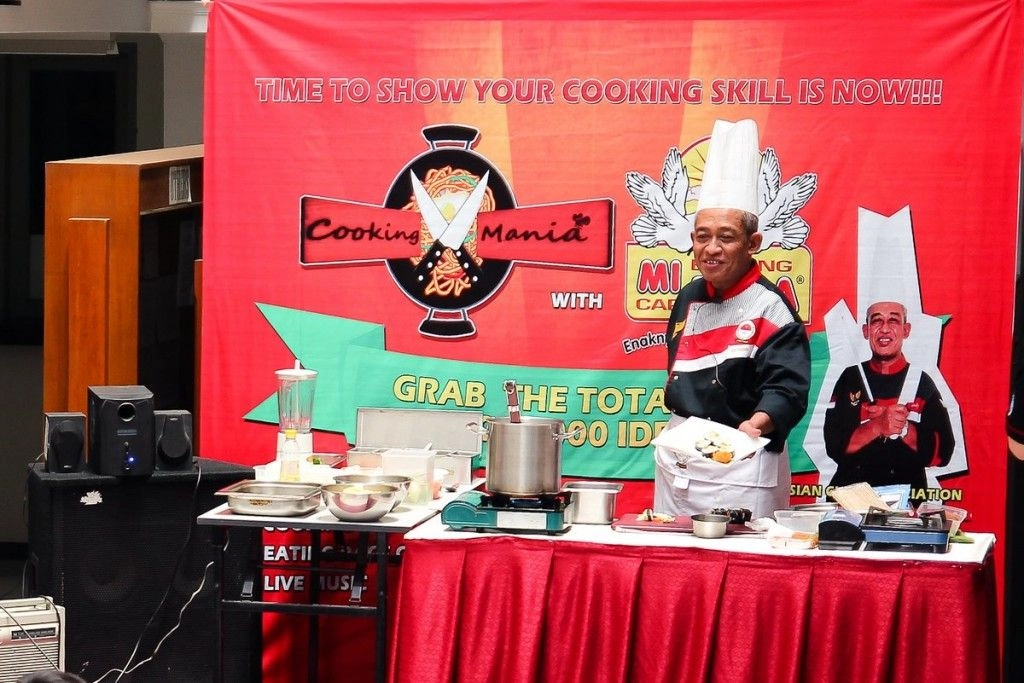 COOKING MANIA
