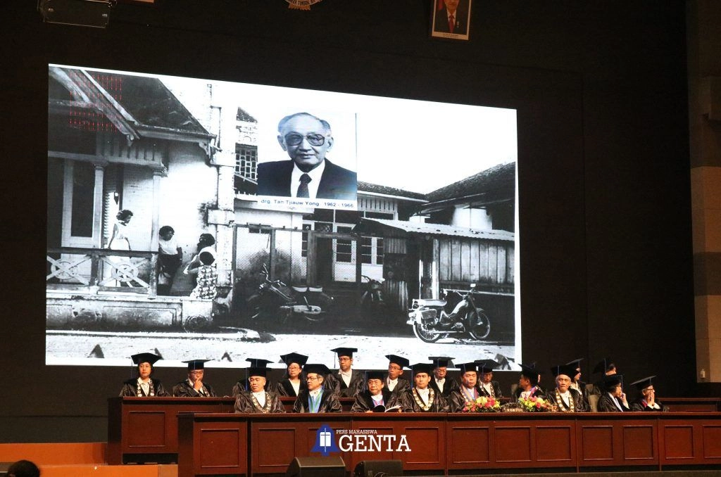 Dies Natalis 56: Rapat Senat Terbuka Universitas Kristen Petra