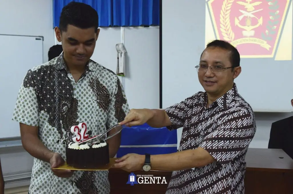Dirgahayu, SATMENWA 843!