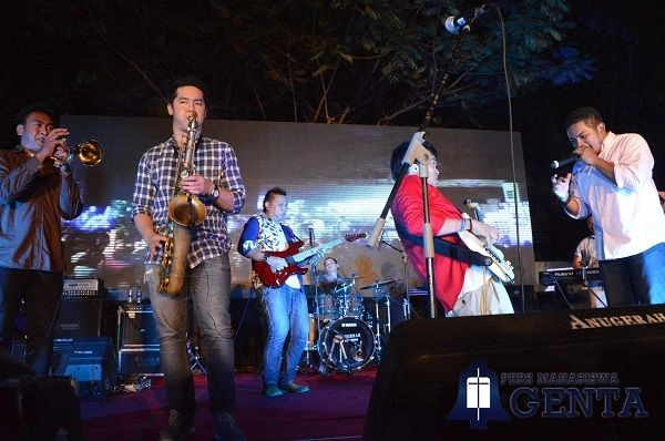 Guest Star Petra Parade 2014, Barry Likumahuwa Project