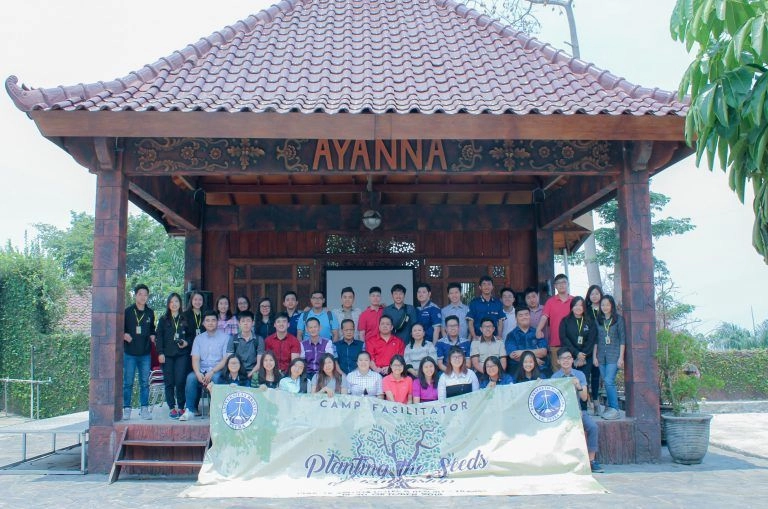 Memandu Tak Hanya Sekadar Memberikan Materi