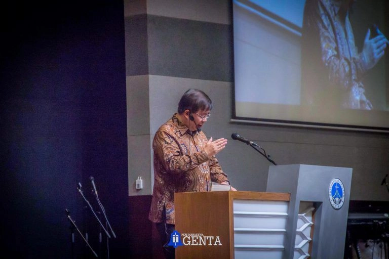 Mengenal Prinsip Berpolitik yang Sesuai dengan Prinsip Kekristenan dalam Seminar i-Politik