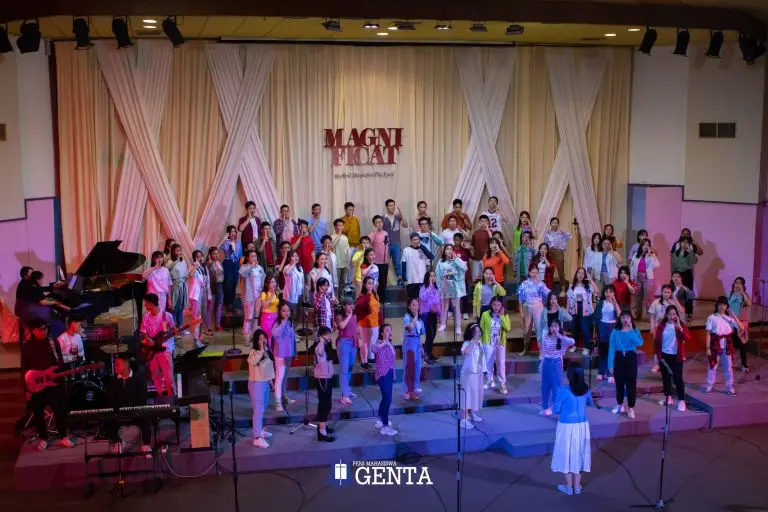 Merdu Simfoni Sambut Kehangatan Natal
