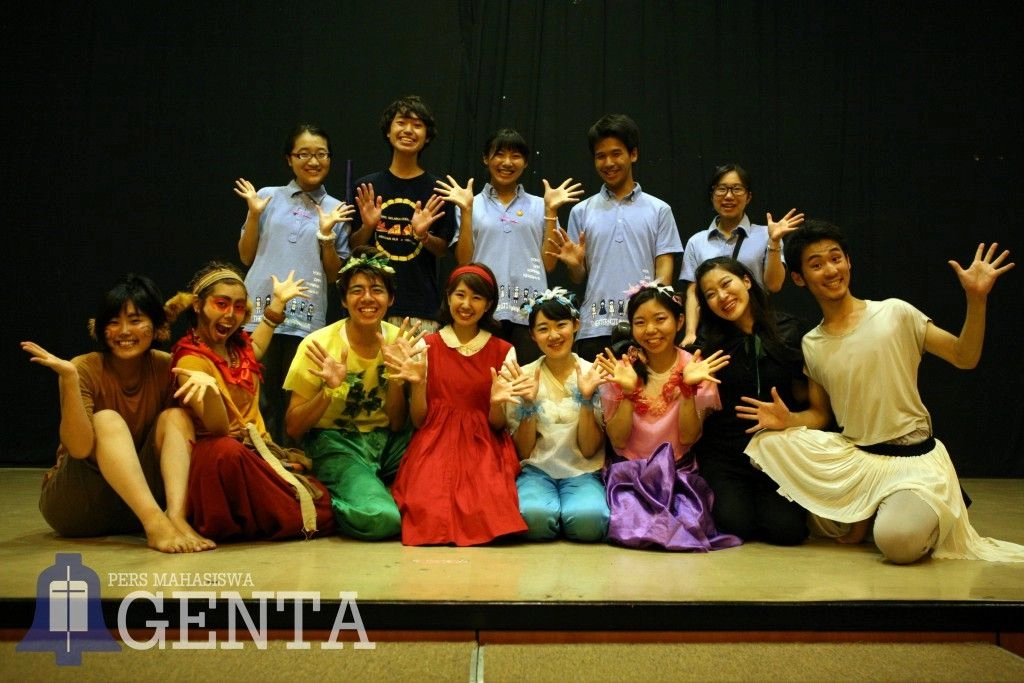 NIJI THEATER DI UK PETRA?