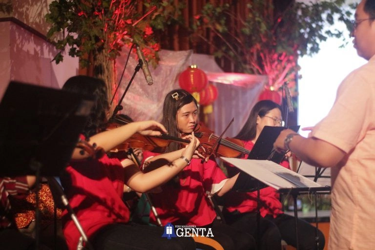 Nuansa Tionghoa Semarakkan Kebaktian dan Perayaan Natal 2019 di UK Petra