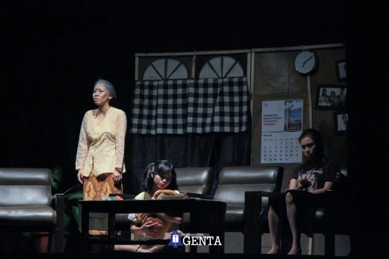 Pentas Puncak Unjuk Kebolehan Teater Rumpun Padi