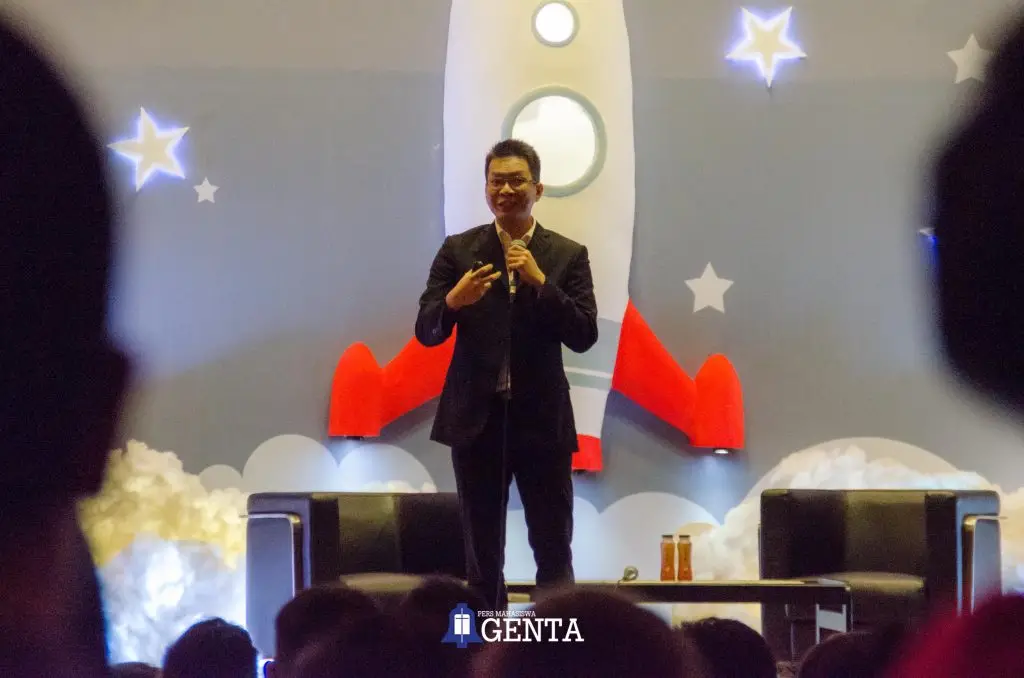 Professional Talk IBM 2018-Belajar Bisnis Start Up dari Founder Lazada