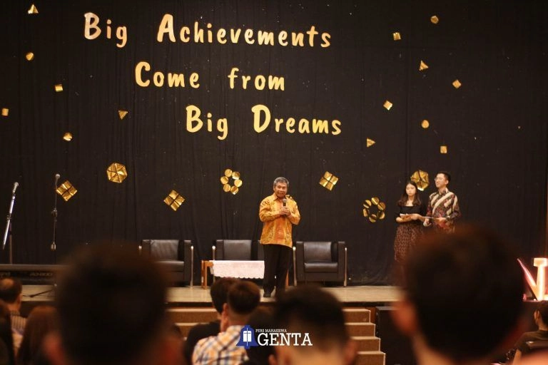 Seminar Nasional: Melangkah untuk Menggapai Mimpi