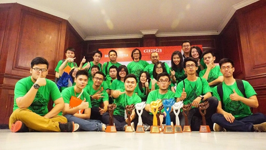 UK Petra Raih Prestasi di CarakaFest 2014
