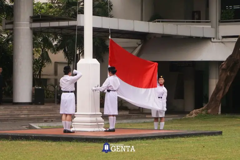 Upacara Hari Pahlawan ke-78: Mengobarkan Semangat Memerangi Penjajahan Modern